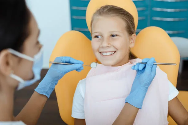 A pediatric dentist without fear: fabulous treatment at Veda Stom!
